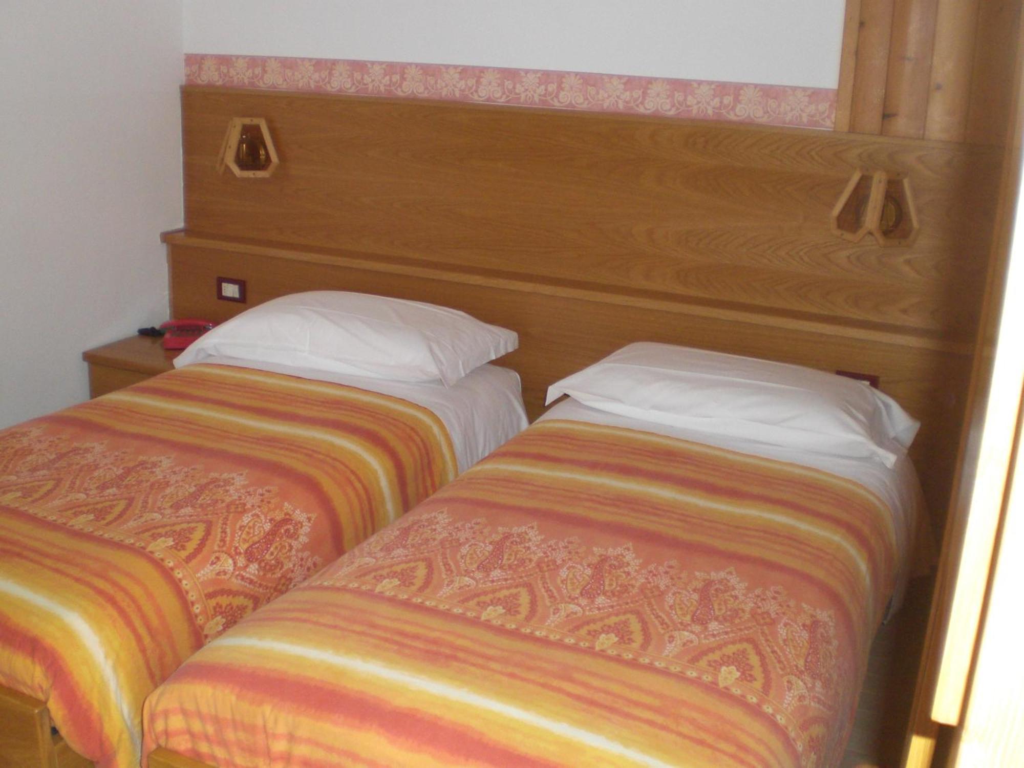 Edelweiss Hotel Tonalepass