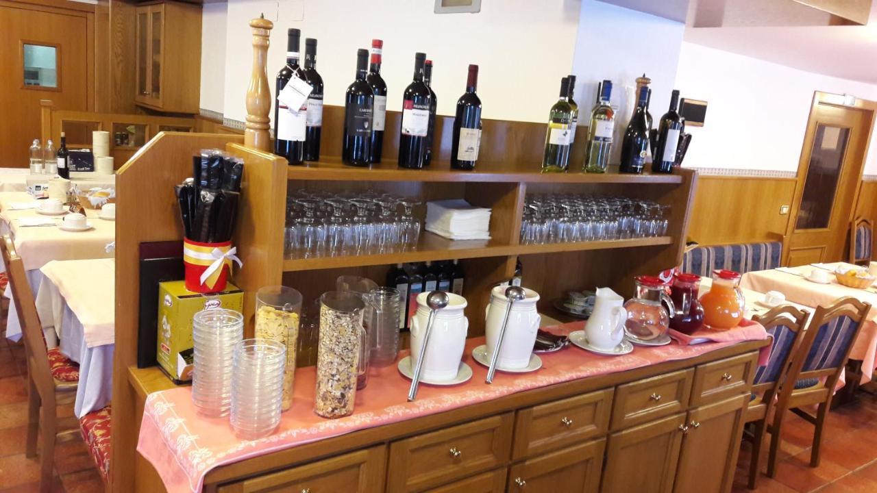 Edelweiss Hotel Tonalepass